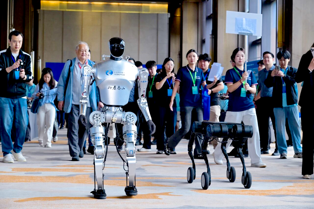 優(yōu)寶特機(jī)器人科技助力第七屆中國(guó)研究生機(jī)器人創(chuàng)新設(shè)計(jì)大賽全國(guó)總決賽